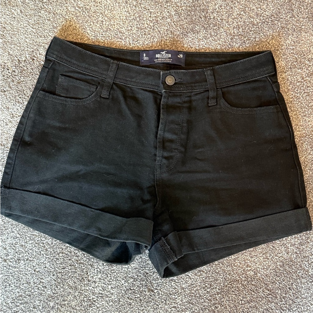 Hollister Womens High Rise Mom Shorts Black Cuffed Denim W29 Size 9 3in Inseam